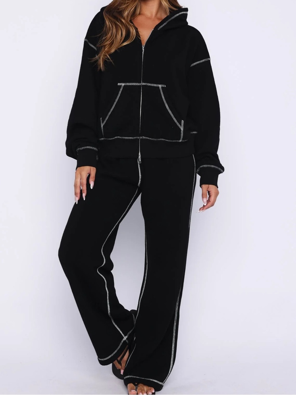 NWOT White Fox Boutique \\ boxy zip front hoodie + sweatpants set